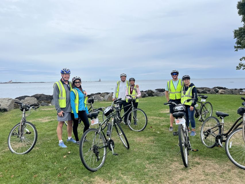 Explore the Islands & Harbor Guided Bike Tour 2-2.5 Hrs. - Inclusions