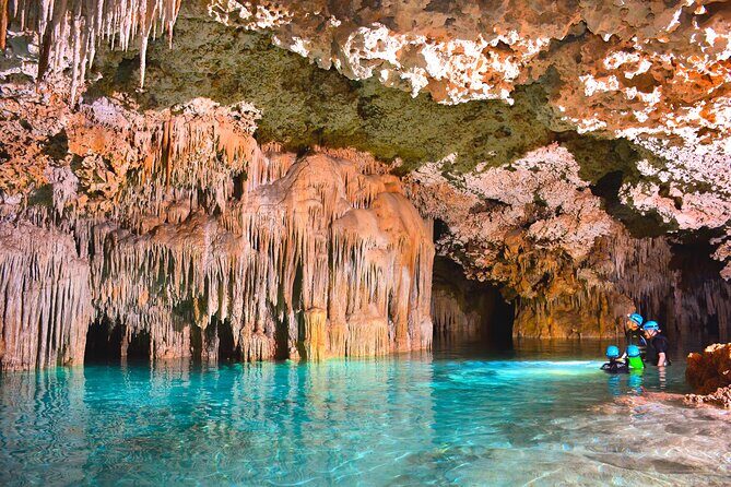 Explore the Mystical Río Secreto - The Value of Río Secreto