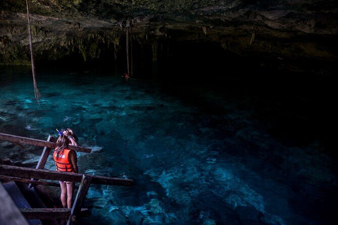 Explore Tulum and Dos Ojos Cenote with lunch and transportation - A Closer Look at the Tour Itinerary