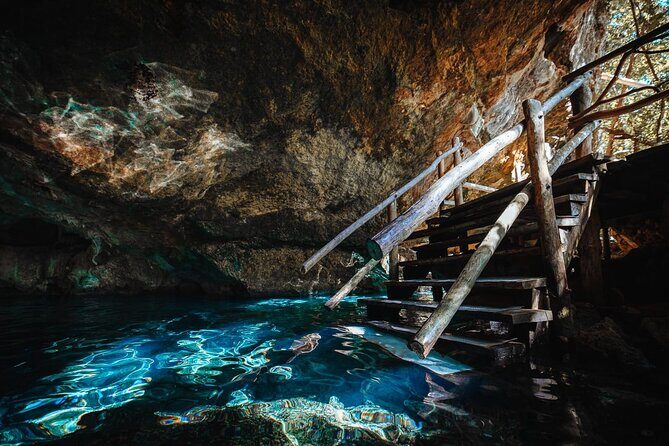 Explore Tulum and Dos Ojos Cenote with lunch and transportation - What Past Travelers Say