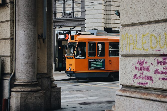 Explore Turin in 60 Minutes With a Local - Meeting and End Points
