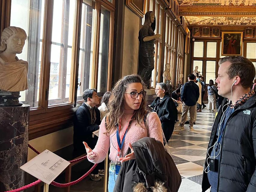 Explore Uffizi: Botticelli's Venus, da Vinci & Raphaels Art - Key Points