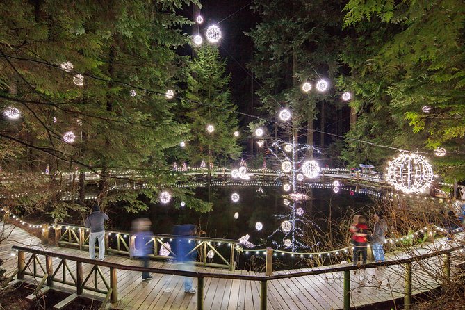 Explore Vancouver City & Capilano Suspension Bridge Canyon Lights - Iconic Gastown and Chinatown Exploration
