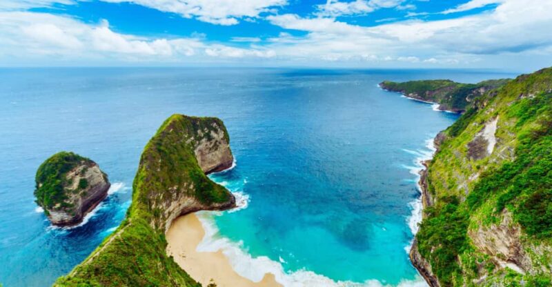 Explore West Nusa Penida: Island Escape Adventure - Itinerary and Experience
