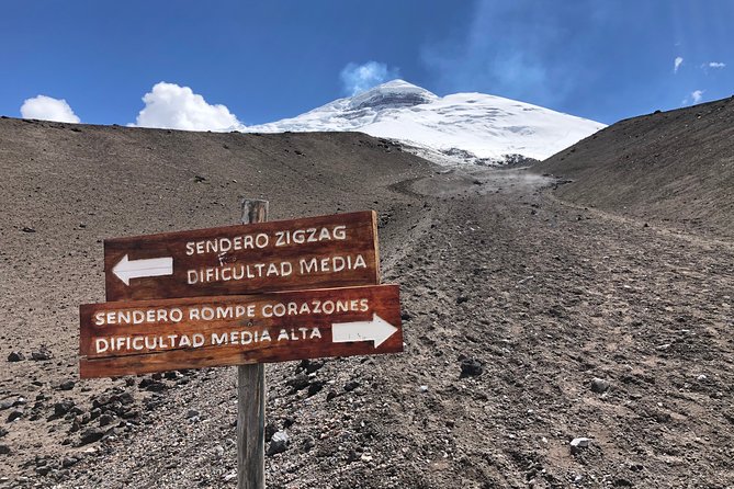 Exploring Baños and Cotopaxi Volcano in 2 Days / 1 Night - Exploring Cotopaxi Viewpoints
