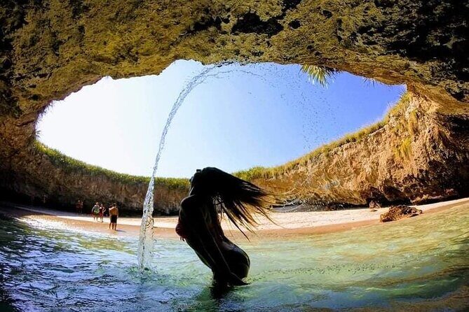 Exploring Hidden Beach Marieta Islands from Punta de Mita - A Closer Look at the Tour Itinerary