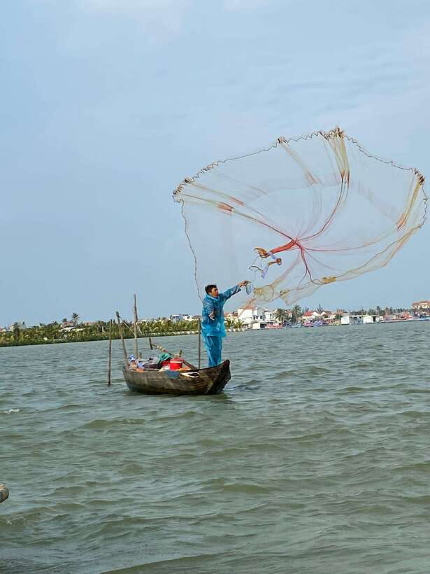 Exploring Hoi an Basket Boat Tour With Local People - Whats Included and Not Included