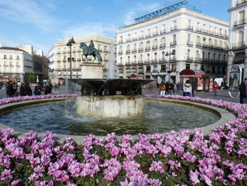 Exploring Madrid – Family Walking Tour - Architectural Wonders