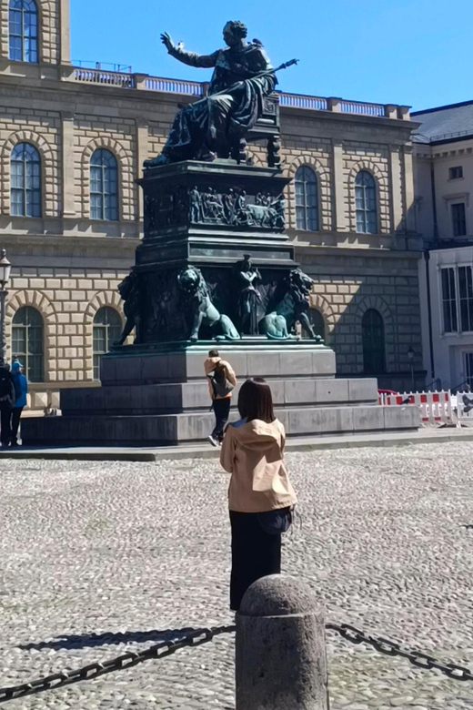 Exploring Munich by Pedicab: Premium Two Hour Tour - Weather Policy