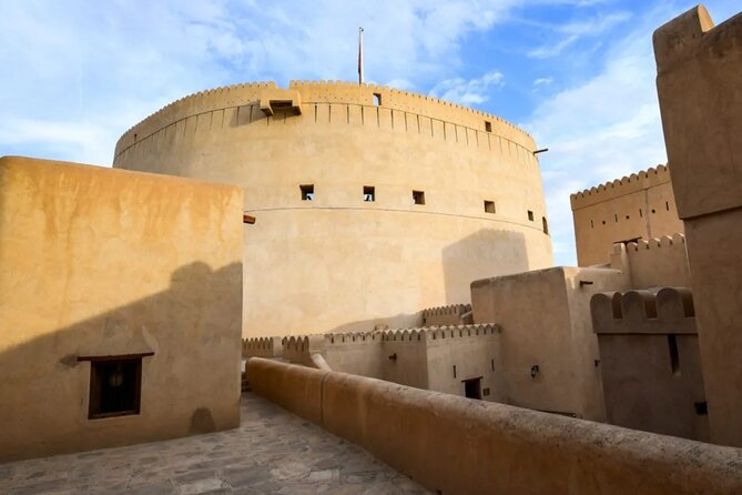 Exploring Oman - Nizwa Souq, Misfah Al Arbyeen - Attractions at Nizwa Fort