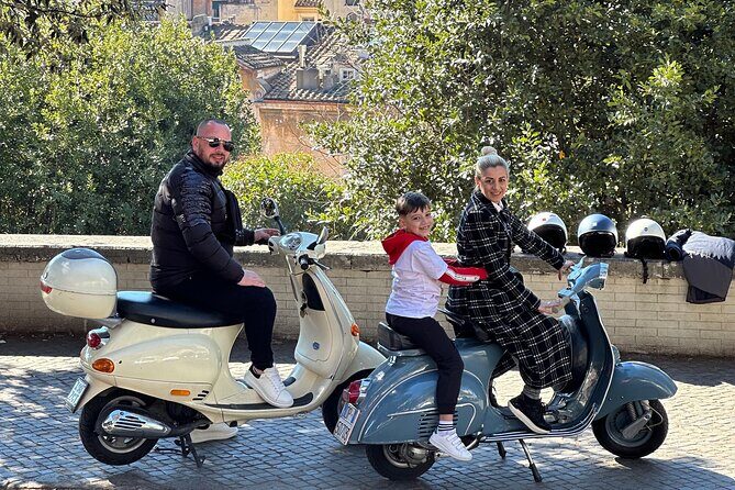 Exploring Rome on a Vintage Vespa Adventure Journey - Key Points