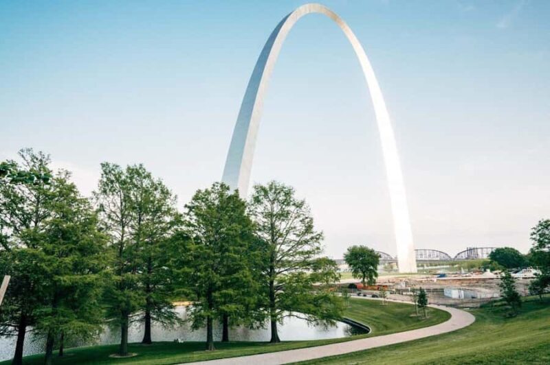 Exploring St. Louis with the Family Private Walking Tour - A Closer Look at the Itinerary