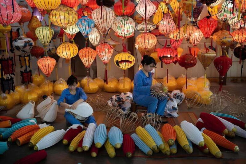 Exploring the Waterways - Cam Thanh Coconut -Lantern Making - Key Points