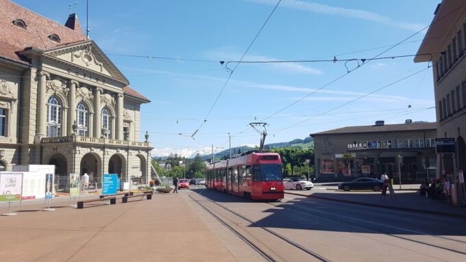 Exploring UNESCO Gem: Private 3-Hour Walking Tour of Bern - Relishing the Serene Aare River Promenade