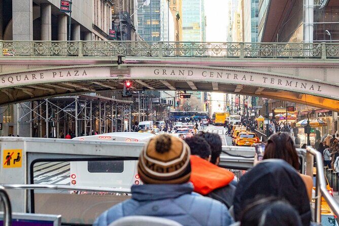 Express Sightseeing Bus Tour with Statue of Liberty Cruise Combo - FAQ