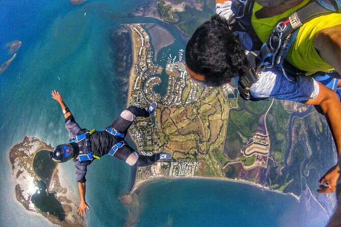 Extreme 12000ft Tandem Jump (45 seconds free fall) - Key Points