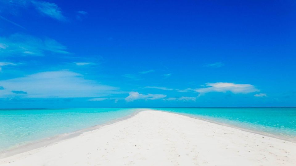 Exuma Cays-Private Adventure Tour - Visit Sand Bar