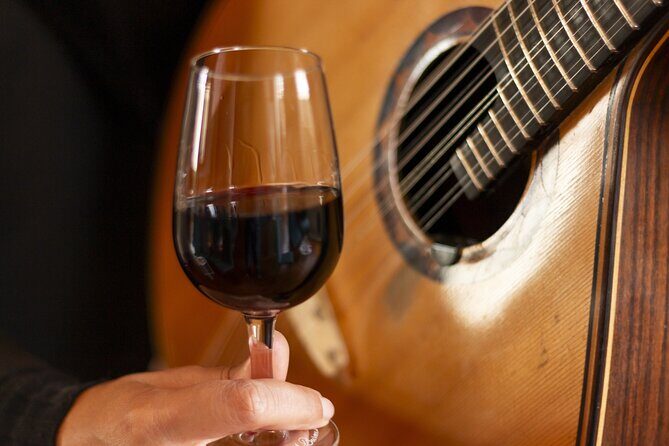 Fado Concert in one of Porto's most beautiful houses! - Key Points