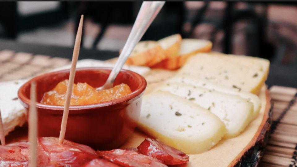 Fado Dinner in Lisbon - Private Tour - Highlights of the Itinerary