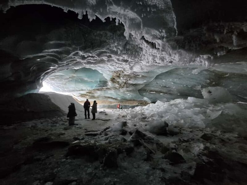 Fairbanks: Guided Snowshoe Hike to Castner Glacier Ice Cave - Key Points