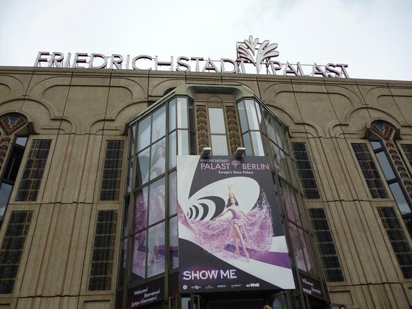 FALLING | IN LOVE Grand Show at Friedrichstadt-Palast Berlin - Key Points