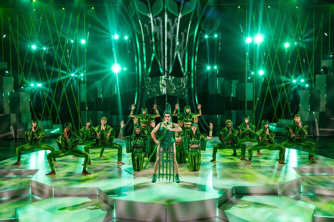 FALLING | IN LOVE Grand Show at Friedrichstadt-Palast Berlin - Departure and Redemption