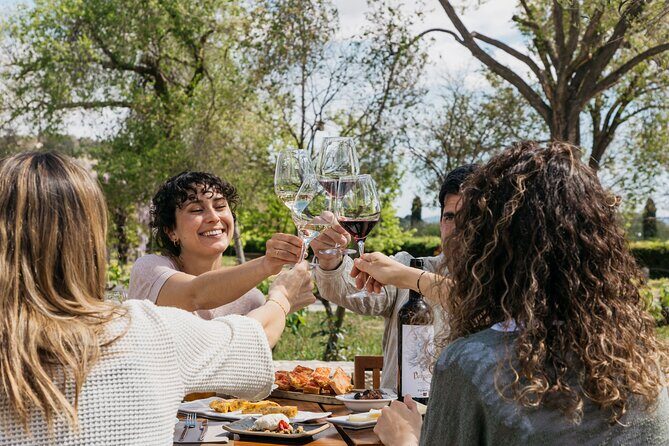 Familia Torres Winery: Gastronomic Tapas & Wine Experience - Key Points