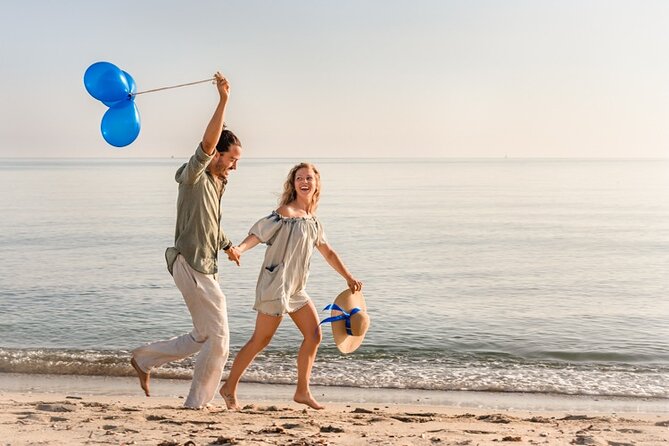 Family & Couple Photoshoot With a Professional Photographer - Scenic Backdrops for Memorable Photos