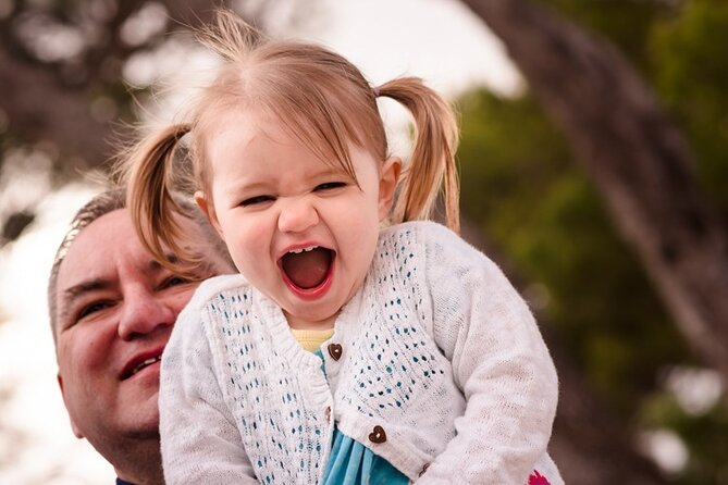 Family & Couple Photoshoot With a Professional Photographer - Personalized Experience for Families and Couples