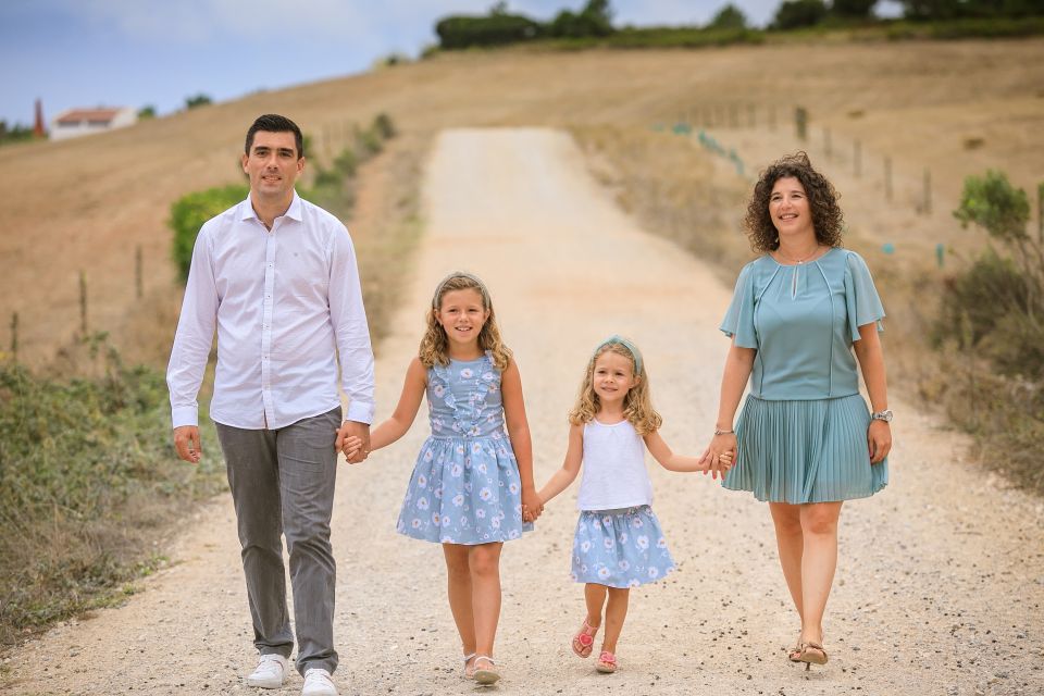 Family & Couples Photo Shoot in Lisbon, Cascais, Sintra - Group Size and Booking Details