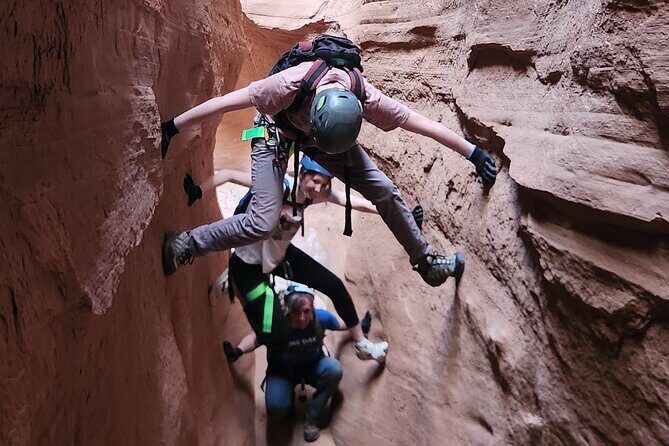 Family-Friendly Slot Canyon Adventure near Hanksville - What Travelers Say (Based on Reviews)