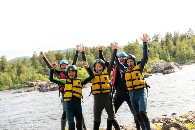 Family-Friendly Whitewater Rafting Experience - level 1 - An Overview of What to Expect  