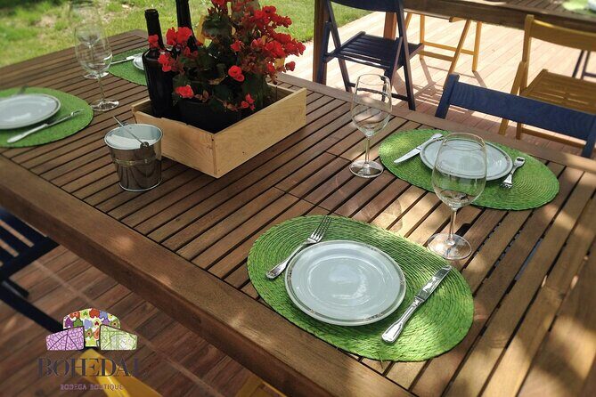 Family winery visit with food - Who Should Consider This Tour?