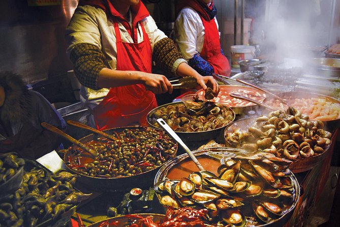 Famous Thai Street Food Tasting Experience! - Must-Try Street Foods