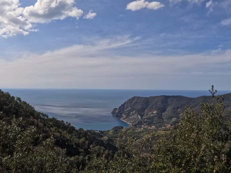 Farmhouse aperitif + electric bike tour in Monterosso al Mare - FAQs