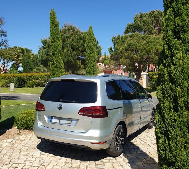 Faro Airport: Private Transfer to Albufeira & Armação De Pêra - Driver & Vehicle