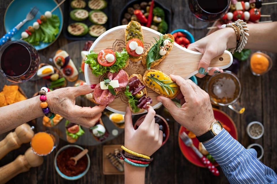 Faro City Portuguese Wine Tasting and Tapas Guided Tour - A Closer Look at the Faro Food and Wine Experience