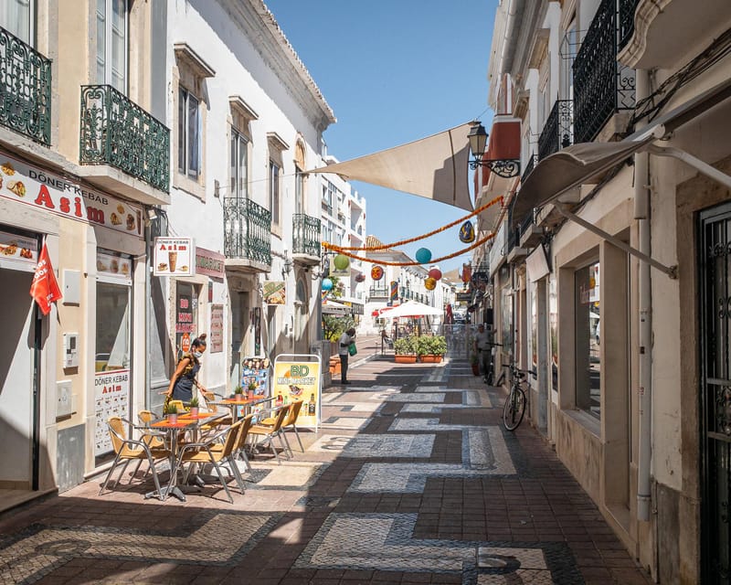 Faro: Flexible Walking Tour in Historic Center - Discover Faro’s Medieval Heart