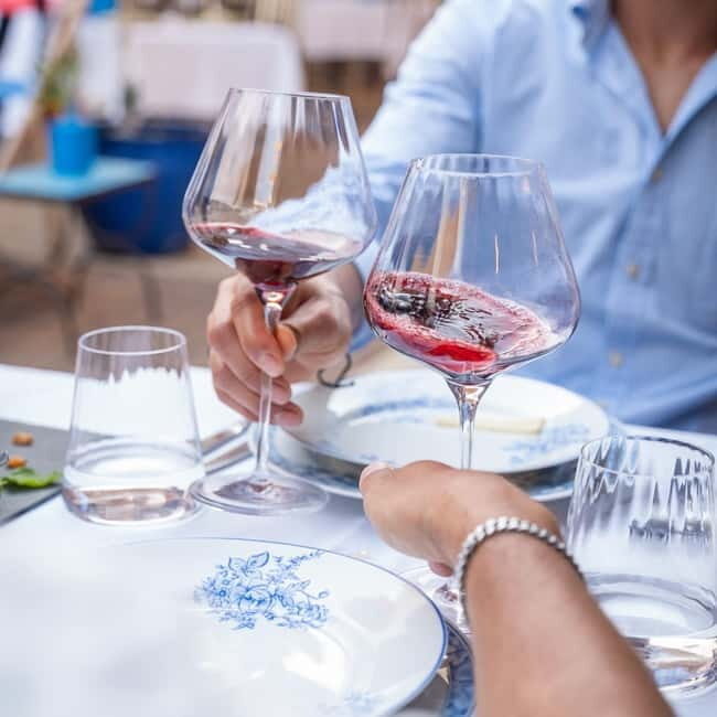 Faro: Portuguese Wine and Tapas Guided Tour - Key Points