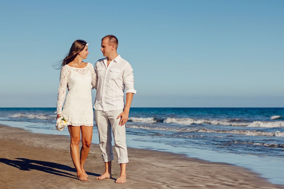 Faro: Ria Formosa Romantic Proposal Sunset Catamaran Tour - Inclusions