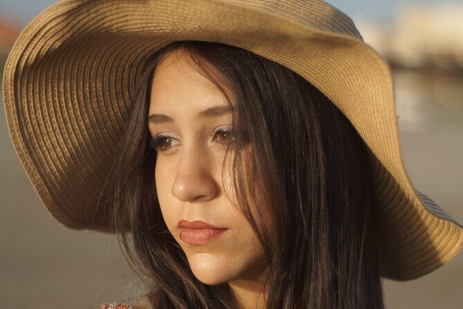 Fast Stunning Mexico City Photoshoot Cinematic and Urban Style - Who Will Love This Experience?