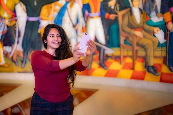 Fast Track Chapultepec Castle NHM Mexico City Private Tour - FAQ