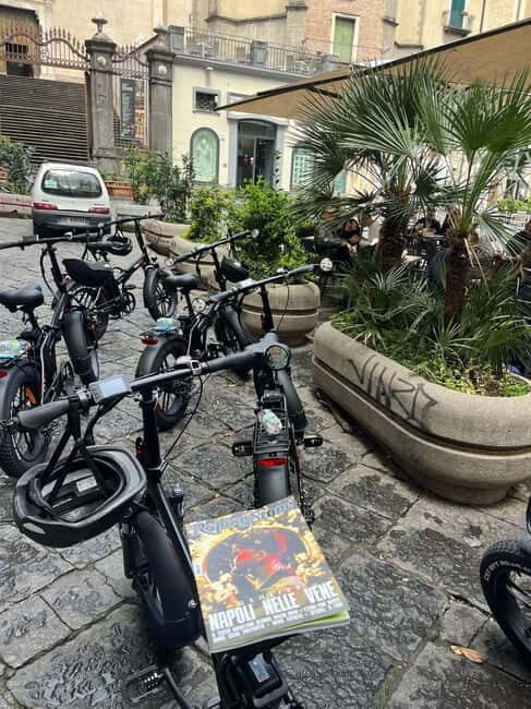 Fat Bike Tour of Naples - History, culture and views - Key Points  