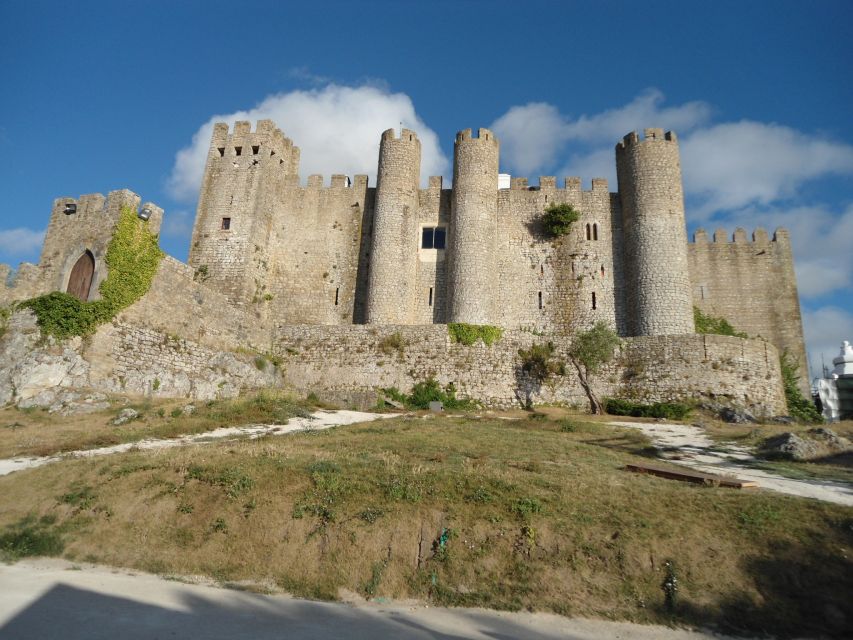 Fátima, Batalha, Alcobaça, Nazaré and Óbidos Private Tour - Language Options