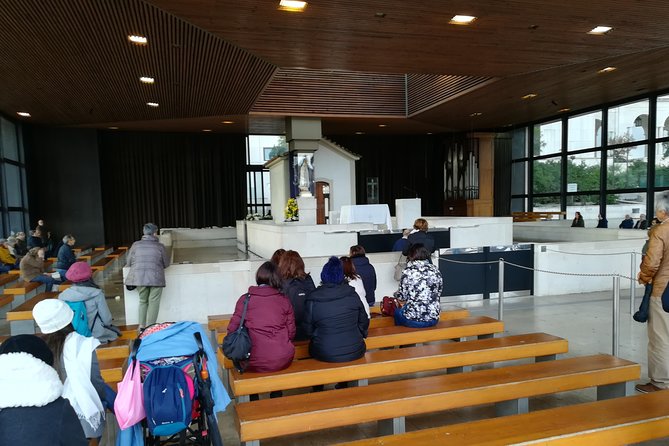 Fatima Day Tour From Algarve - Exploring Fatima Sanctuary