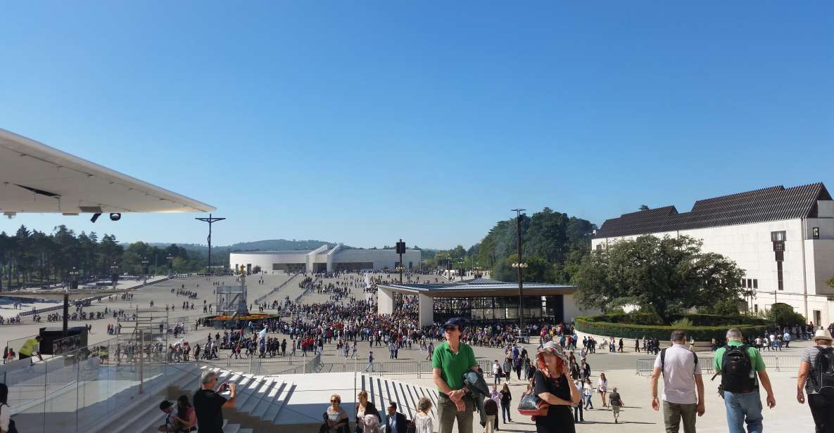 FATIMA FULL DAY PRIVATE TOUR FROM PORTO - Discovering Fatima Sanctuary
