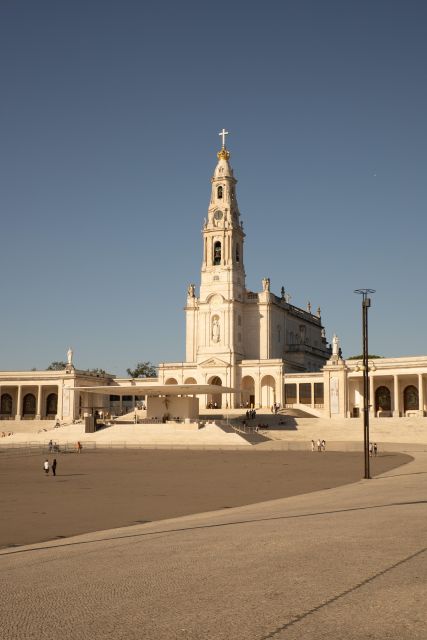 Fátima Full-Day Tour *Private Tours* - Full Description