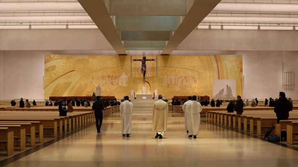 Fatima Heritage & Beliefs Tour: A Pilgrim's Journey - Parish Church of Fatima