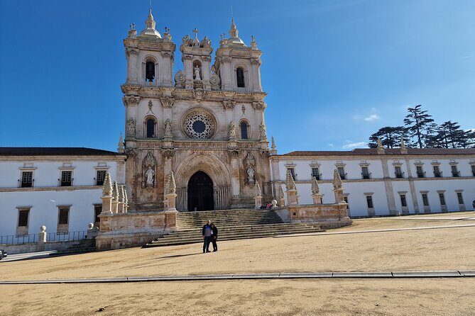 Fatima, Nazare and Obidos Full-Day Private Tour from Lisbon - Who Should Consider This Tour?