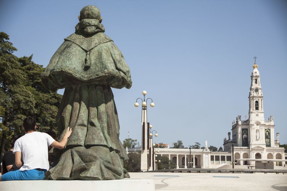 Fatima, Nazaré and Óbidos Full-Day Tour - Customer Reviews